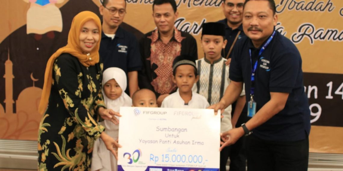 FIFGROUP Gelar Buka Puasa Bersama 20 Anak Panti Asuhan