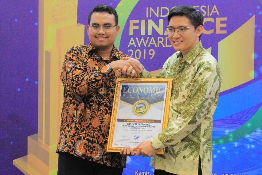 FIFGROUP Sabet Penghargaan The Best Finance 2019