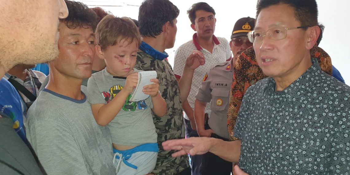 James Riady Kunjungi Para Pengungsi Migran Pencari Suaka