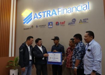 Astra Financial  Salurkan Rp 100 juta untuk UMKM di Tangerang