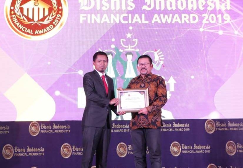 Mantap !! FIFGROUP dinobatkan Sebagai The Best Performance Multifinance 2019
