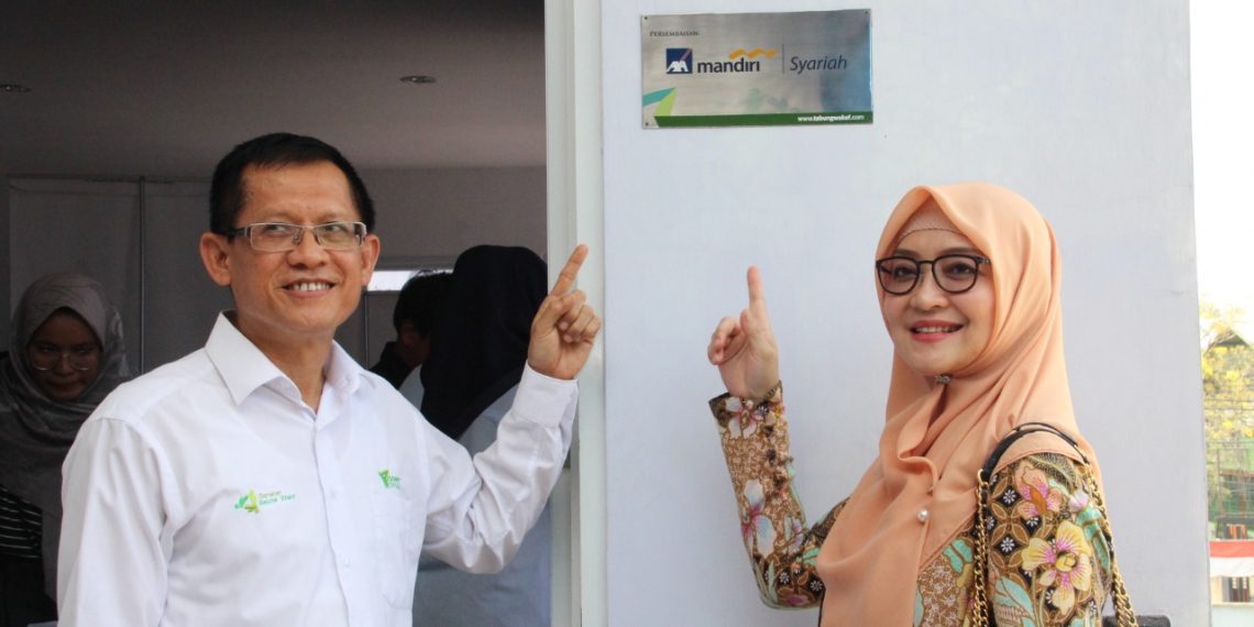 AXA Mandiri Syariah Dukung Pembangunan Khadijah Learning Learning Center