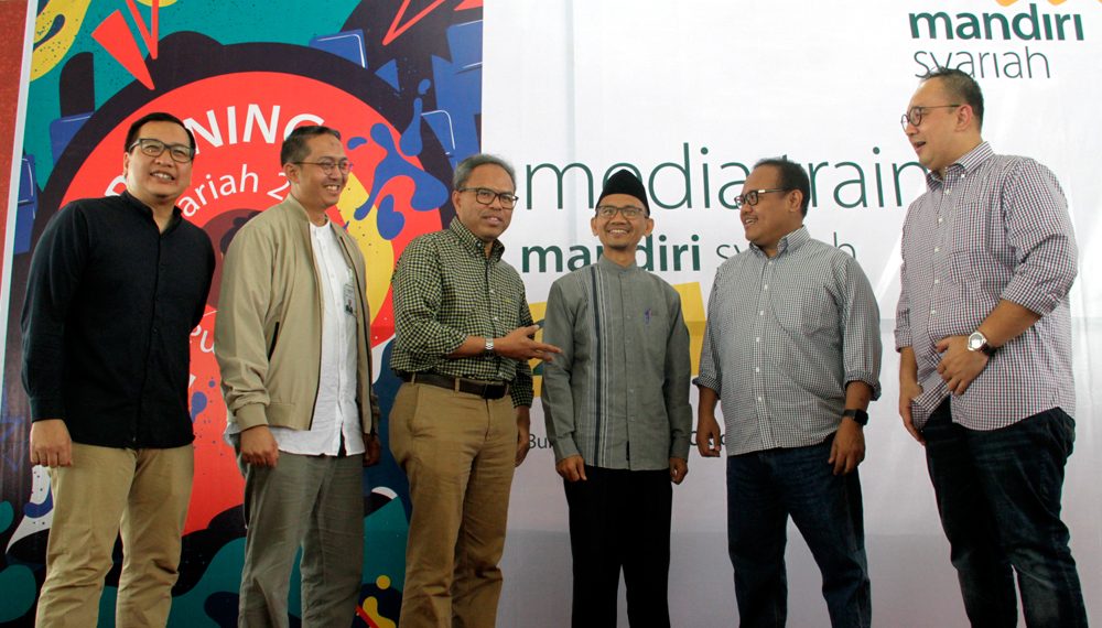 Perkenalan Dewan Pengawas Syariah