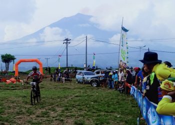Kejurnas Arung Jeram Nasional ke 22 dan Mountain Bike  Cross Country Meriahkan Festival Kerinci 2019