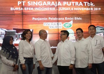 Resmi Melantai ke Bursa, PT Singaraja Putra Tbk Jadi Emiten ke 43 dengan Kode SINI