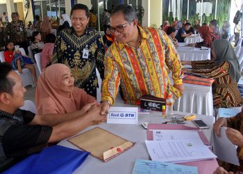 200 Debitur Ikuti Akad KPR Massal yang Digelar Bank BTN