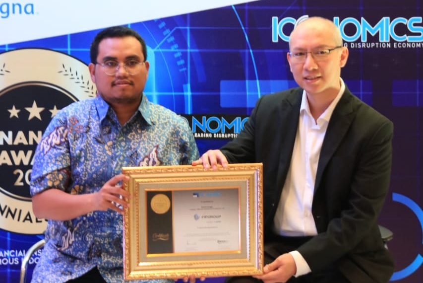 FIFGroup Raih Penghargaan Financial Award 2019