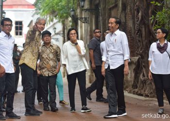 Jalan Akar Kawasan Kota Lama Semarang