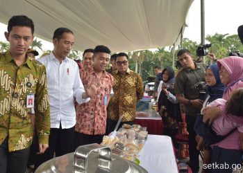 Temui Ibu-Ibu Peserta Mekaar