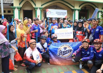 Bricco Salurkan Bantuan untuk Korban Banjir Tangerang