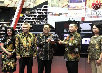 Pencatatan Saham Perdana Lancartama