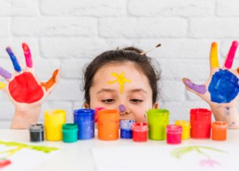 Peringati Hari Peduli Sampah dengan Cara Kreatif Penuh Warna