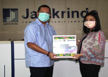 Jamkrindo Cabang Khusus Jakarta Salurkan Bantuan Sembako