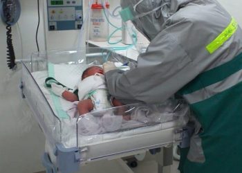 Kisah Bahagia Pasien Covid-19 RS Siloam, Berhasil Lahirkan Bayi Lewat Operasi Caesar