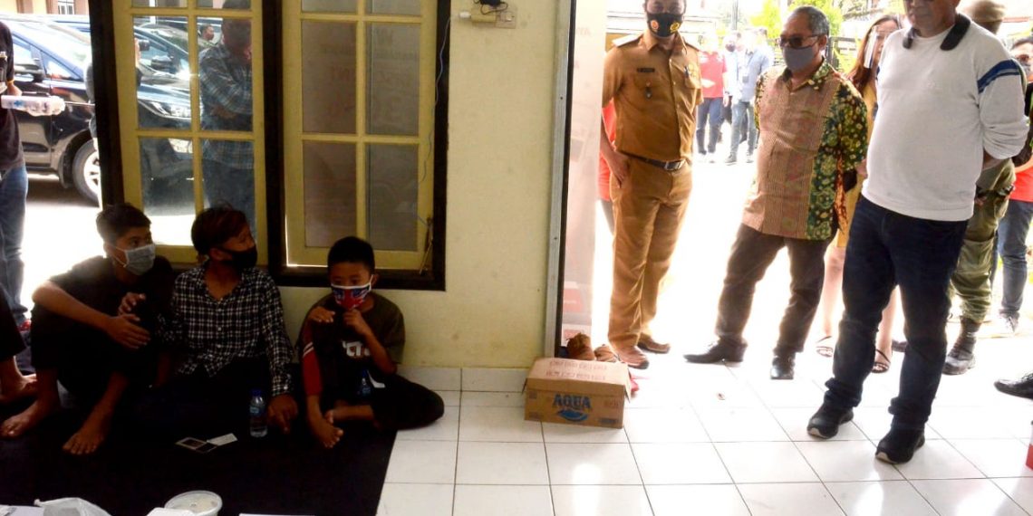 Bantuan Internet Gratis