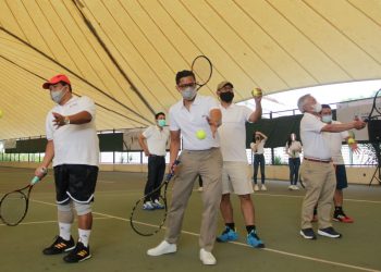 Gelar Turnamen Tenis Dengan Beberapa Perguruan Tinggi