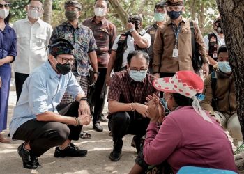 Menparekraf Minta Seluruh Pemangku Kepentingan Solid Bangkitkan Parekraf
