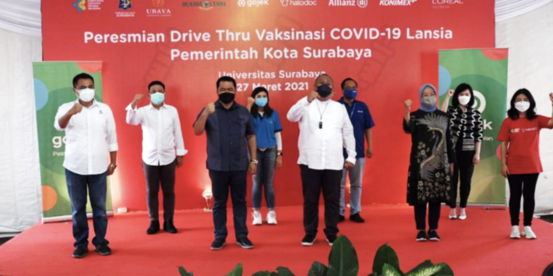 Halodoc, Gojek, dan Technoplast Kolaborasi Hadirkan Vaksinasi Drive Thru