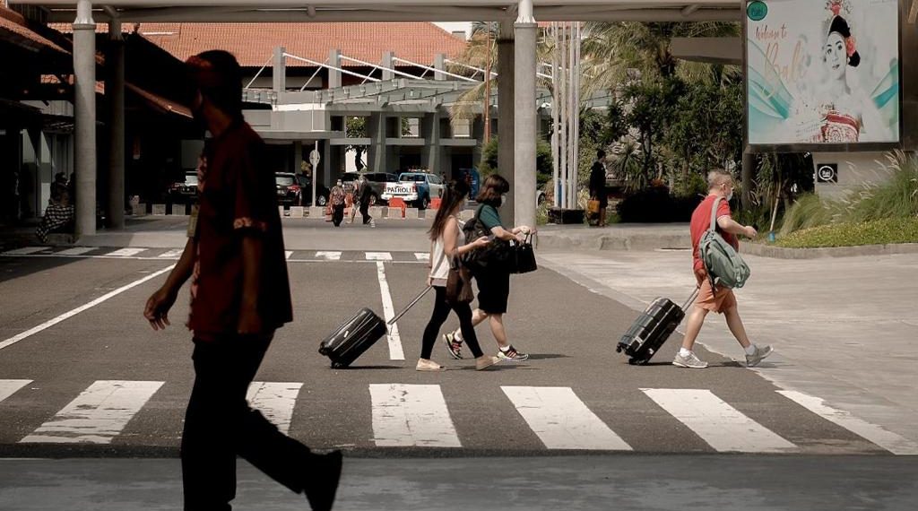 Workation dengan Campervan, Siapa Takut?
