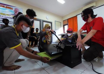 Subholding Gas Pertamina Maksimalkan Potensi Difabel Gresik dengan Pelatihan Sablon