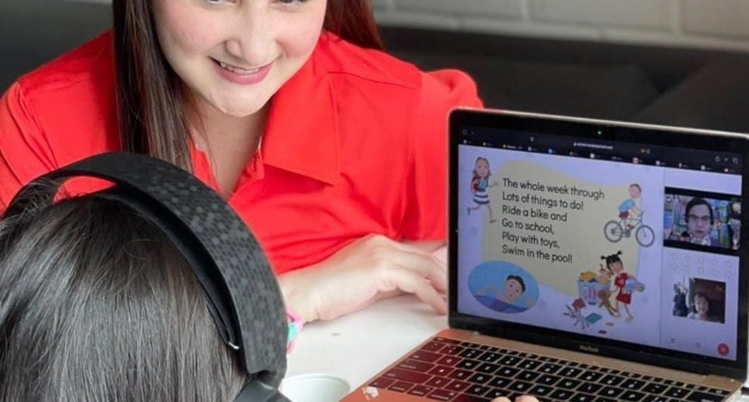 Mona Ratuliu Beri 5 Tips Cara Orangtua Dampingi Anak saat Berselancar di Internet