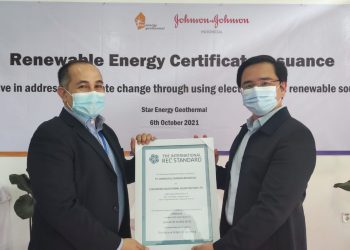 PT Johnson & Johnson Indonesia berkolaborasi dengan Star Energy Geothermal dalam upaya menghasilkan listrik yang 100% berasal dari sumber yang dapat diperbaharui