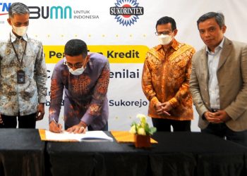Bank BTN Berikan Pinjaman Modal Kerja Usaha Sarung Wadimor