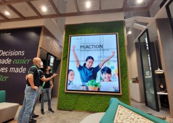 Manulife Indonesia Hadirkan MiAssurance Protection Plan (MiAction)