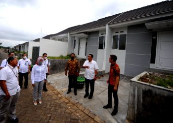 Tinjau Rumah BTN Ramah Lingkungan