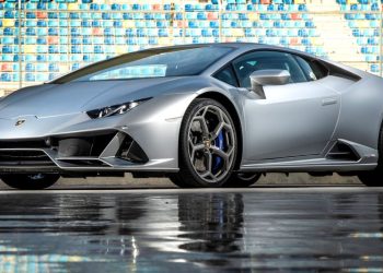 Sekrup Lampu Tak Pas, Lamborghini Recall 4.796 Huracan