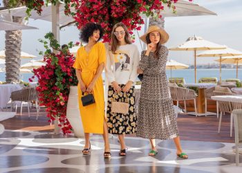 Vacation With No Worries, Yuk Simak Tips Pilih Pakaian Agar Foto Liburanmu Makin Kece