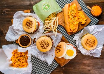 Empat Tips Sederhana Bikin Bukber di Rumah Makin Spesial dan Semarak