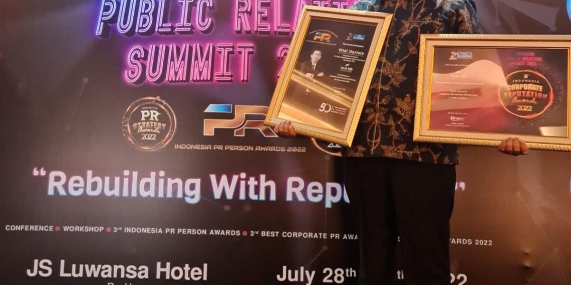 Citra Perusahaan Terus Meningkat, bank bjb Raih 2 Penghargaan di Corporate Reputation Awards 2022