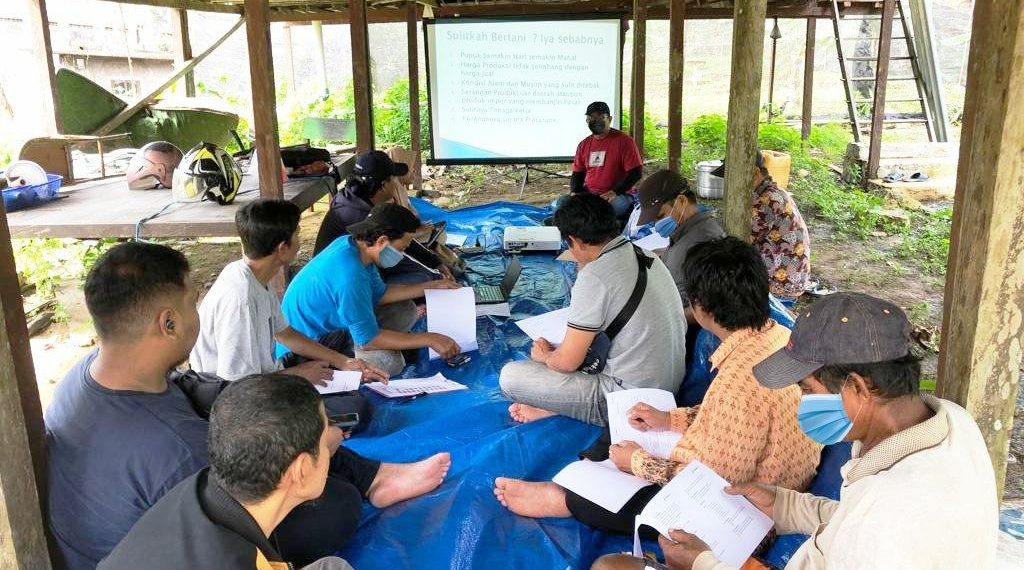 Pertagas Edukasi Pertanian Semi Organik Kepada Masyarakat Kutai Timur