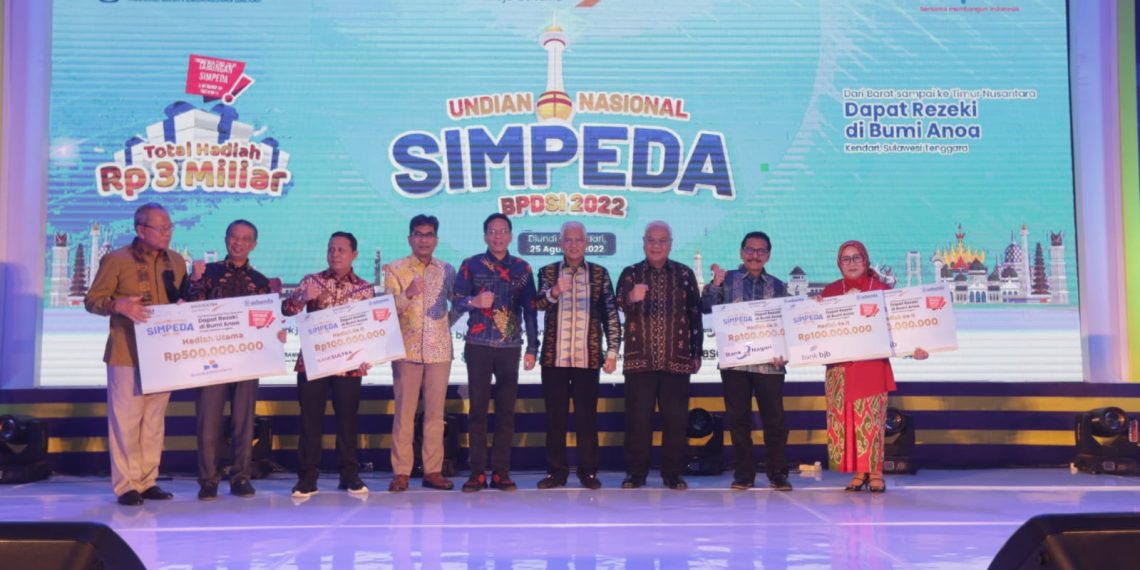 Nasabah bank bjb Berhasil Menangkan Undian Nasional Simpeda di Kendari- Sulawesi Tenggara