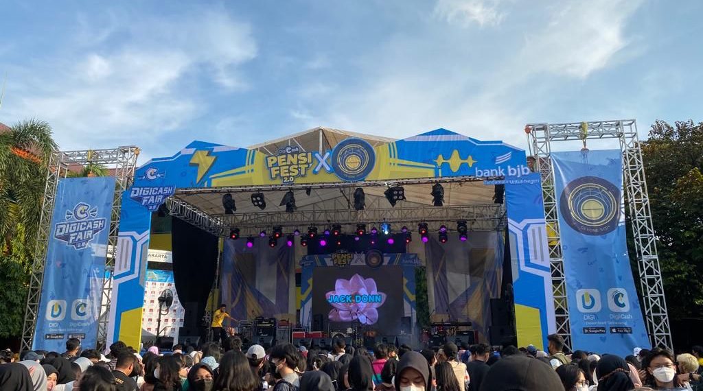 Serunya DigiCash Pensi Fest 2.0 X SEVONE 14TH , Kolaborasi SMAN 71 Jakarta dengan bank bjb
