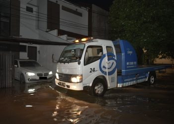 Tips Berkendara Tetap Aman Disaat Cuaca Esktrem Melanda