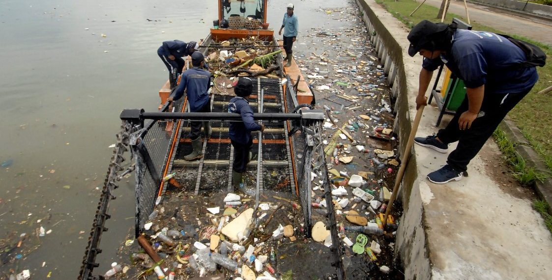 Bali Bebas Sampah Jelang KTT G20