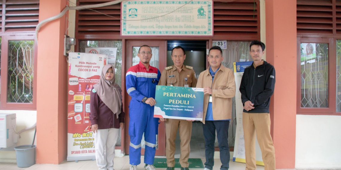 Bulan Ramadhan, Pertagas Beri Santunan di Area Proyek Pipa Gas Senipah  Balikpapan