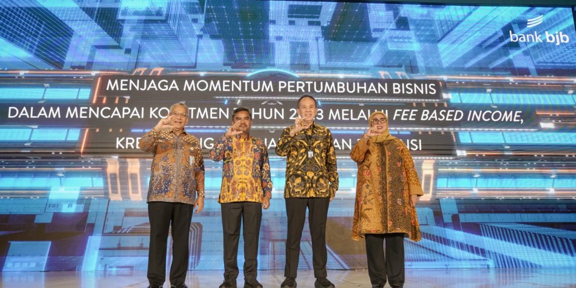 bank bjb Gelar Business Review Semester I 2023 dan Executive Workshop 2023