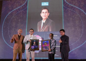 Berhasil Perkuat Reputasi Perusahaan, bank bjb Raih Corporate Reputation Awards 2023 dan PR Person 2023