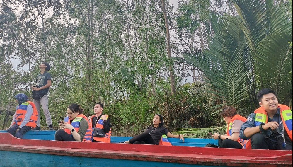 Sungai Hitam Lestari Tawarkan Konsep Ekowisata Bertemu Bekantan Liar