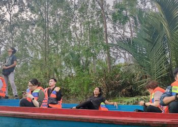 Sungai Hitam Lestari  Tawarkan Konsep Ekowisata Bertemu Bekantan Liar