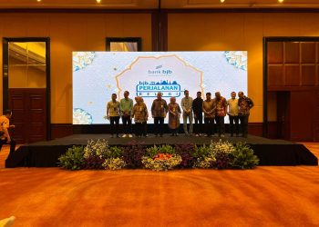 bank bjb Berangkatkan 123 Nasabah Pemenang Umrah bjb Perjalanan Religi Tahun 2023