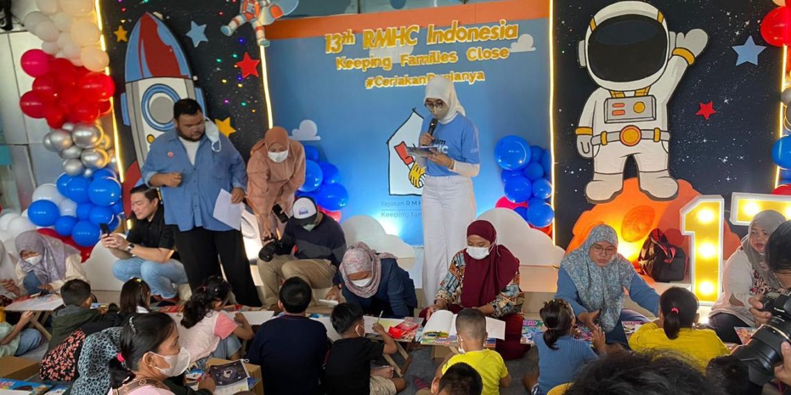 Yayasan Ronald McDonald House Charities (RMHC) Gelar HUT ke-13 dengan Berbagi Kebahagiaan Bersama Pasien Anak dan Relawan di RSCM