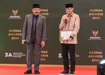 Menparekraf Terima Penghargaan Baznas Award 2024