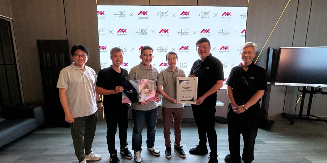 HDC LED Display Siap Menerangi Pasar LED Display di Indonesia dengan PT Noah Arkindo