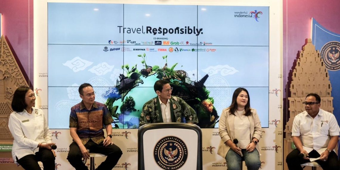 Kemenparekraf Luncurkan “Wonderful Indonesia Co-Branding School Break 2024” pada Momentum Libur Sekolah