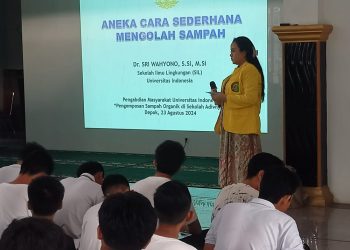 SIL UI Gelar Pelatihan Pengomposan Sampah Organik di Sekolah Adiwiyata