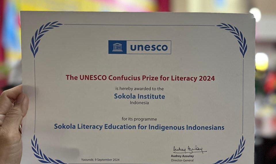Sokola Institute Raih Penghargaan UNESCO Confucius Prize for Literacy 2024 untuk Program Pendidikan Literasi bagi Masyarakat Adat
